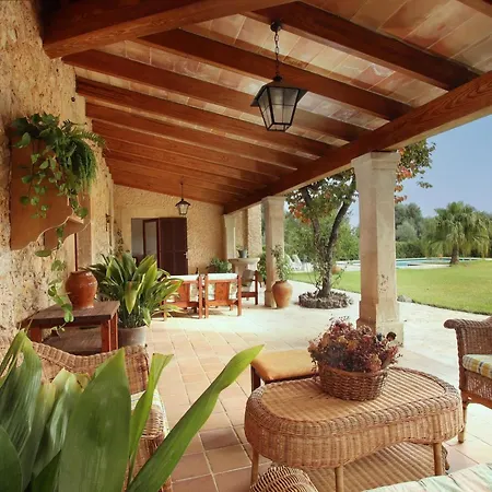 Traditionelle In Der Naehe Von By Interhome Holiday home *