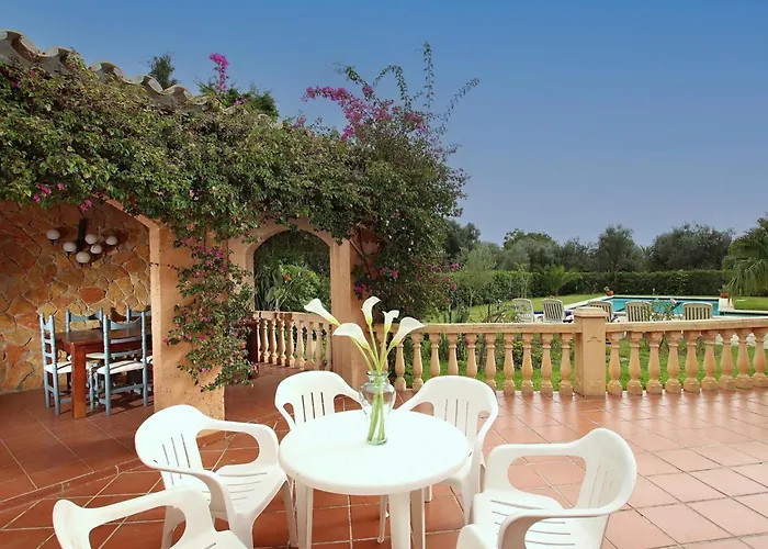 Holiday home Traditionelle In Der Naehe Von By Interhome