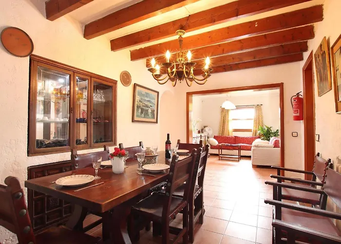 Holiday home Traditionelle In Der Naehe Von By Interhome